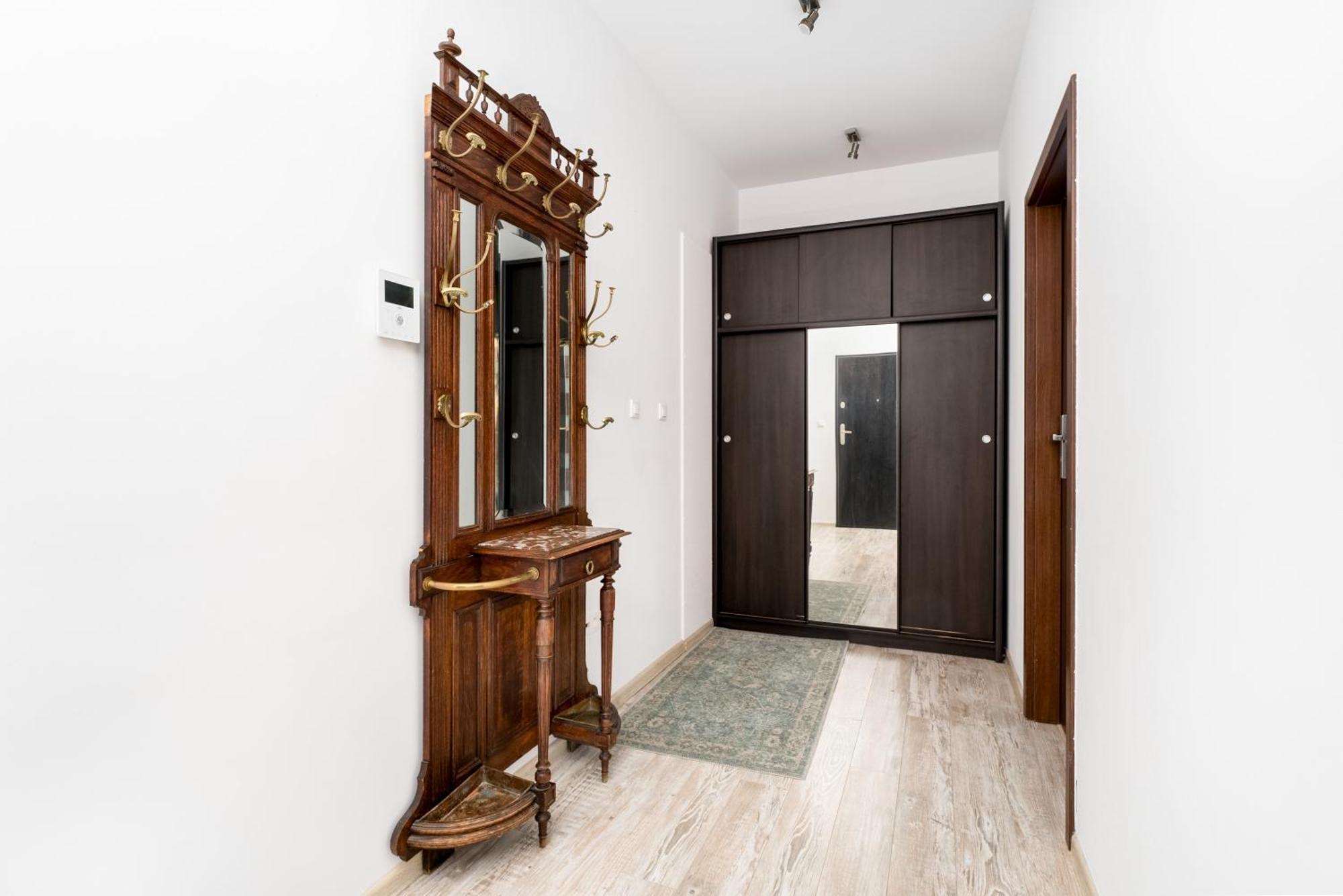 Nadwislanska 11 Apartment With Garden Krakow Bagian luar foto