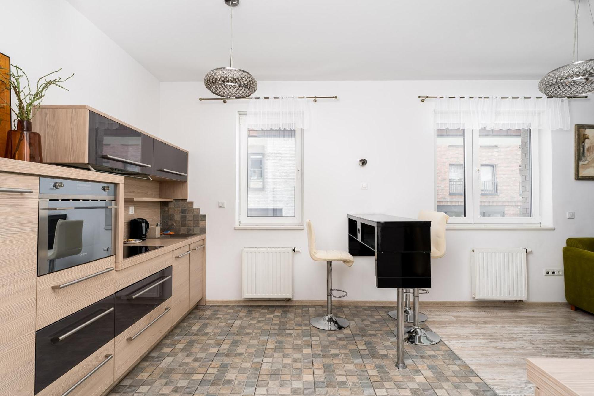 Nadwislanska 11 Apartment With Garden Krakow Bagian luar foto